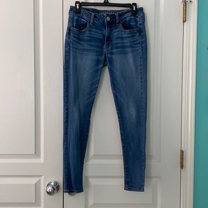 American Eagle Jegging size 6, short